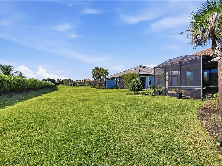 4733 Tortona Ct — Photo 44