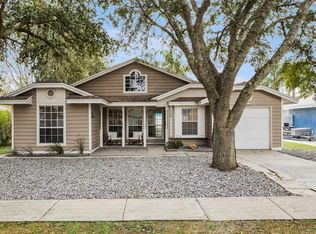 1724 Dorset Dr, Mount Dora, FL 32757