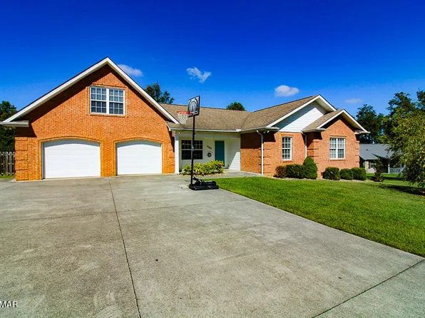 2209 Rogers Pl, Sevierville, TN 37876