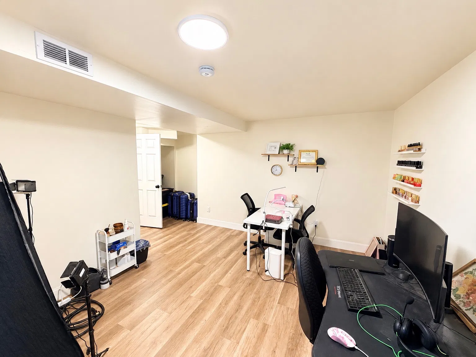 2 bed, 1120 sqft, $1,700 — Photo 4
