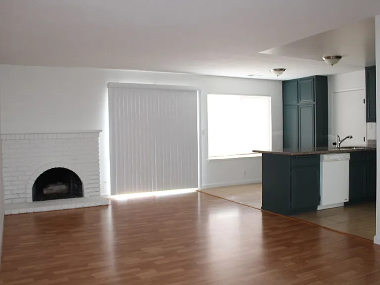 2152 Bluejay Cir — Photo 4