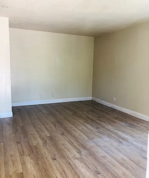 7468 Magnolia Ave #A — Photo 2