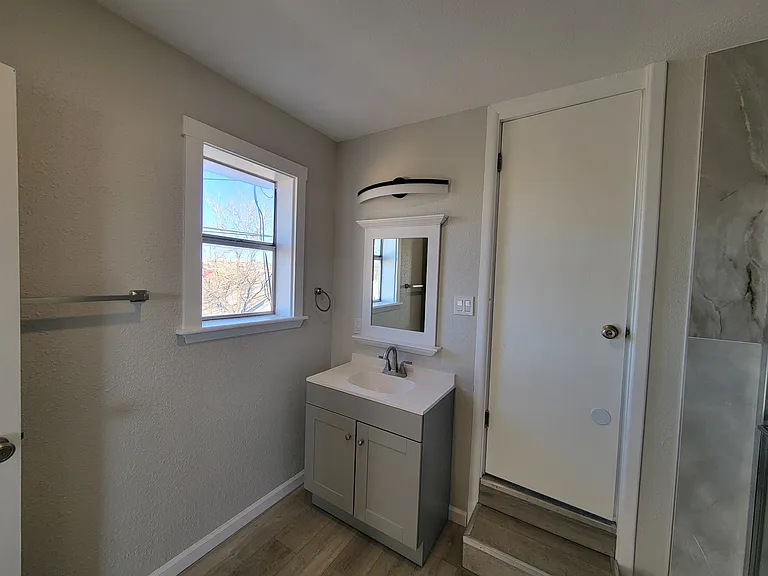 204 Ash St #7 — Photo 12
