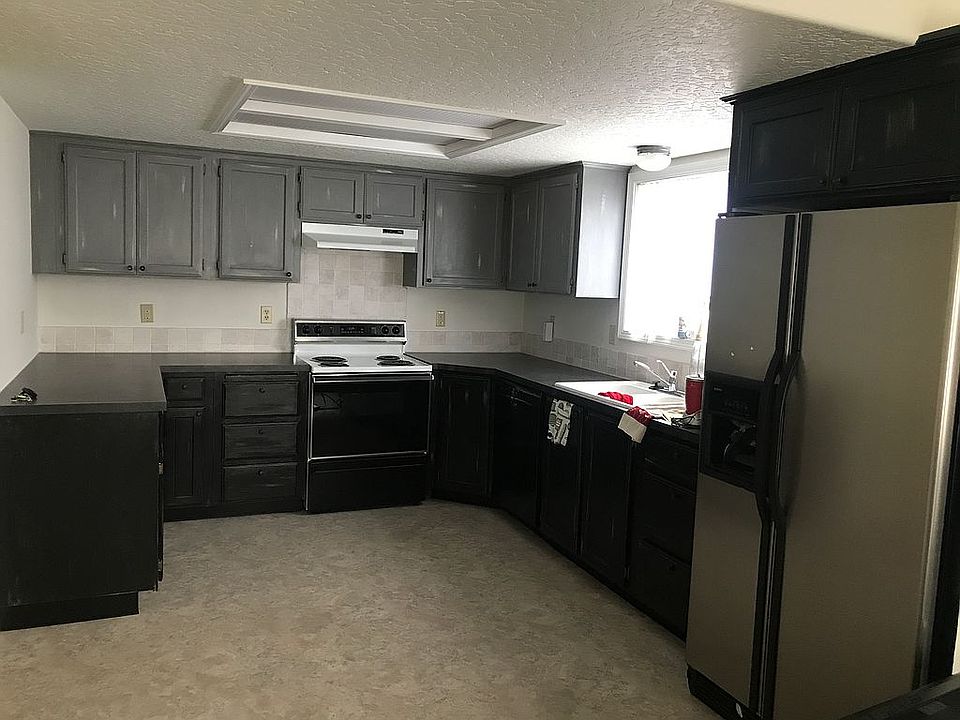 2nd image of 2411 Sunflower Dr