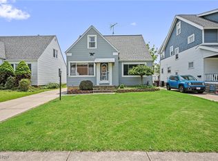 8205 Ivandale Dr, Parma, OH 44129