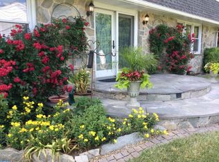 165 Oldbury Dr, Wilmington, DE 19808