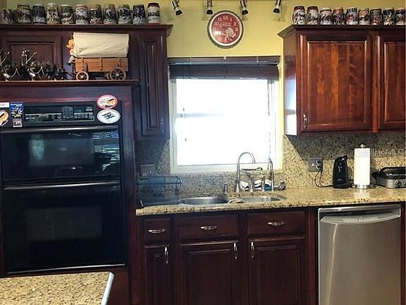 5th image of 4195 Bergamont Ct