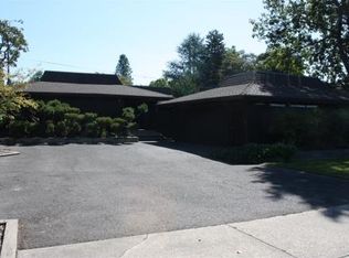 237 Black Oak Dr, Medford, OR