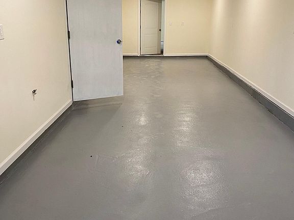 2nd image of 752 Bergen St #11