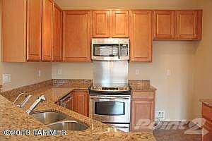 Upgraded Kitchen w/Stainless Appliances