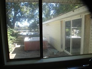 4th image of 914 N Front St