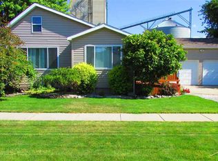 106 Grant St, Auburn, MI 48611