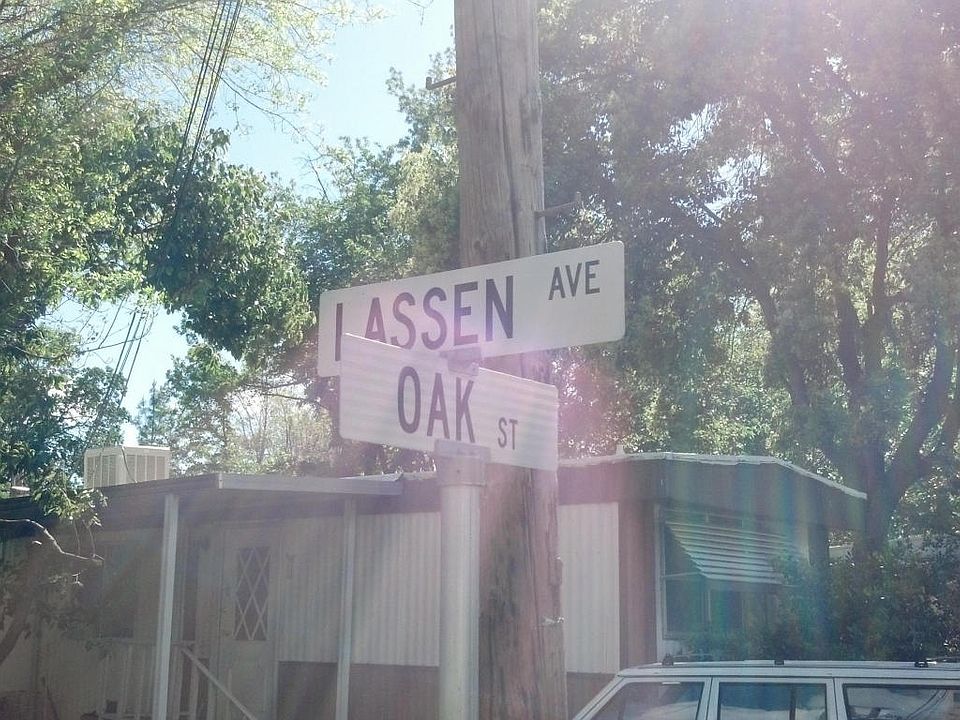 2nd image of 006-450 Lassen Ave