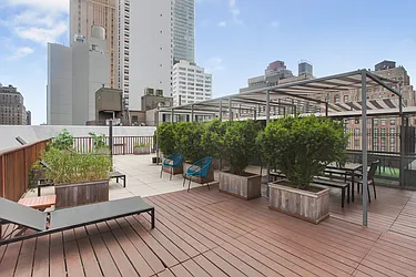 Rented by Nest Seekers International