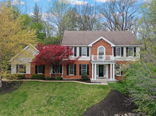 16251 Peppermill Dr, Chesterfield, MO 63005