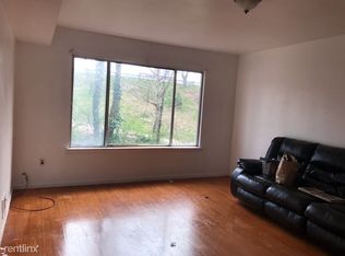 375 Mosel Ave, Staten Island, NY 10304