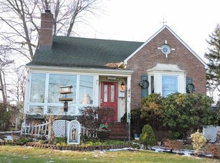 44 Cedar Ave, Maywood, NJ 07607