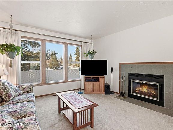 3rd image of 7351 Christopher Cir