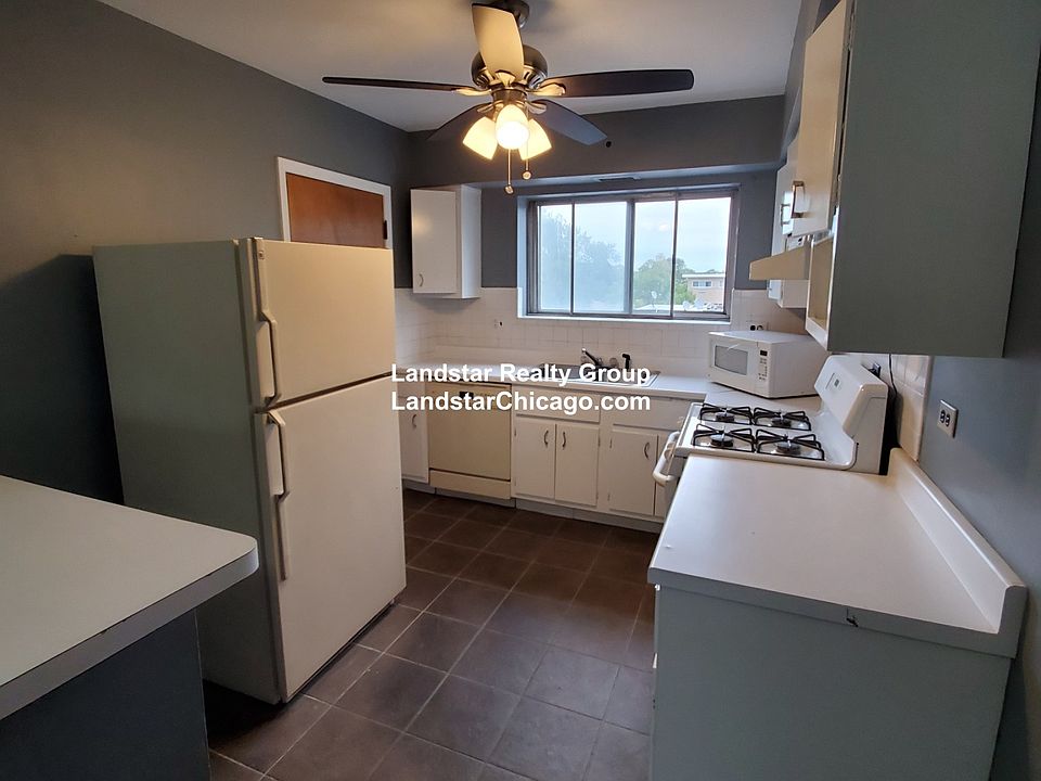 1st image of 9207 Skokie Blvd #303