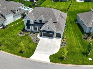 17137 Barton St, Overland Park, KS 66221