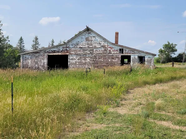 116 Davis Vall, Medicine Lake, MT 59247