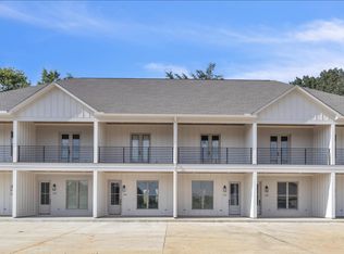 128 Breezeway, Columbus, MS 39701