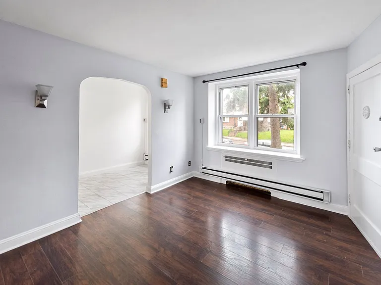 105 Saint Laurence Rd — Photo 20