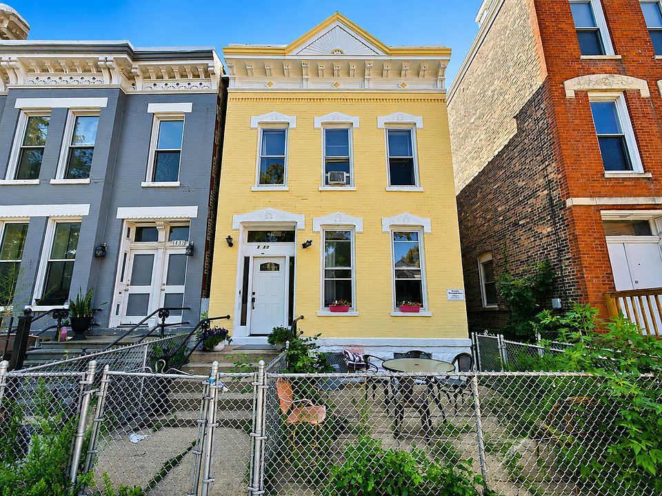 1st image of 1433 W Superior St
