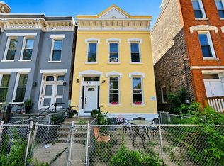 1433 W Superior St, Chicago, IL 60642