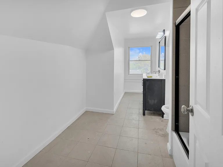 44 Farley Ave #2 — Photo 6