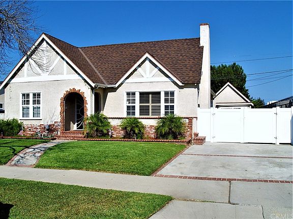 2nd image of 1120 N Banning Blvd