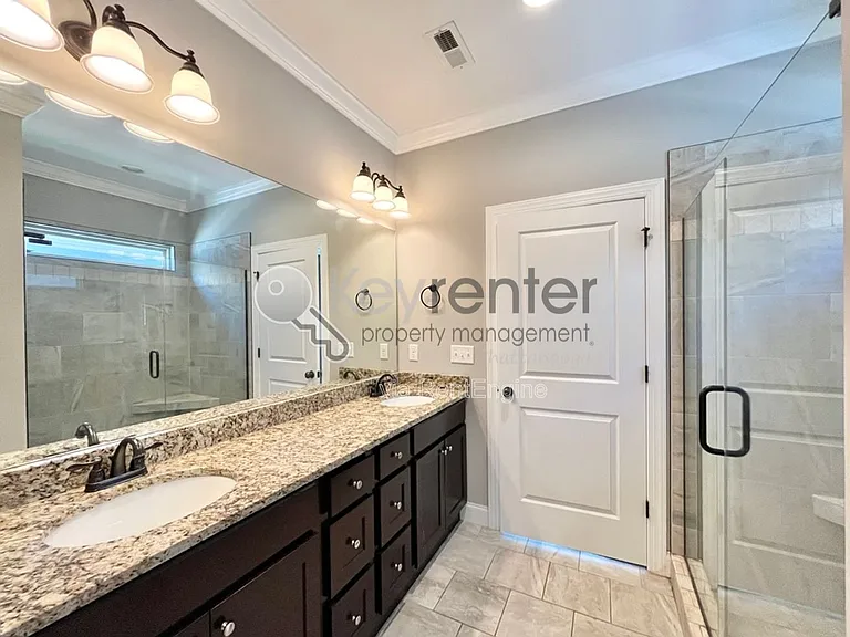 2758 Waterhaven Dr — Photo 18