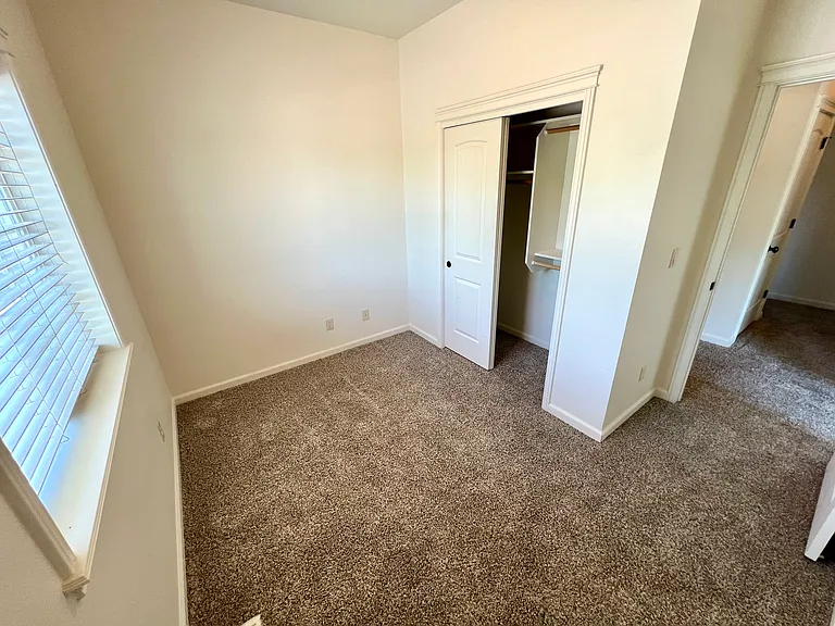611 W Pine Ave #611 — Photo 18