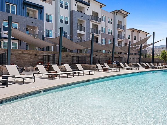 4th image of 17350 Humphreys Pkwy #8205H