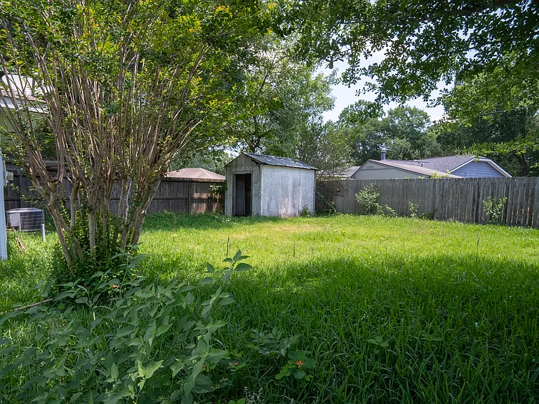 17626 Golf Club Dr — Photo 17