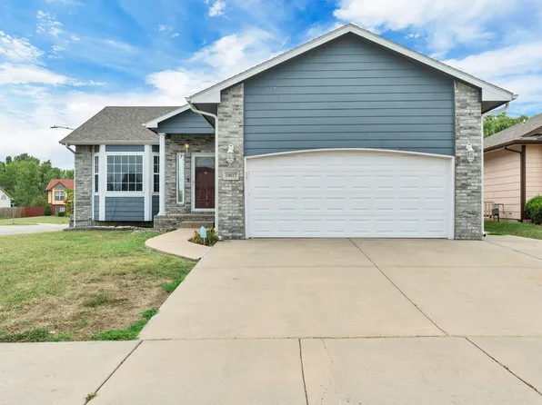 10817 E Funston St, Wichita, KS 67207