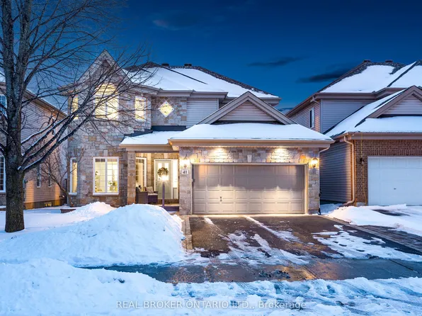 41 Golders Green Ln, Ottawa, ON K2J 5G2