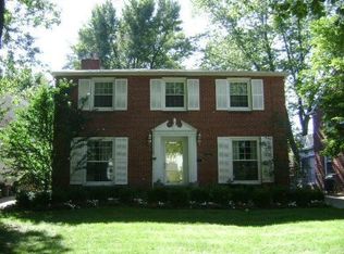 1347 Whittier Rd, Grosse Pointe, MI 48230