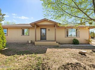 25325 N Naples St, Paulden, AZ 86334
