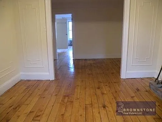 Rented by Brownstone Real Estate | media 29