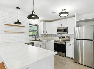 445 Granada Dr, New Braunfels, TX 78130