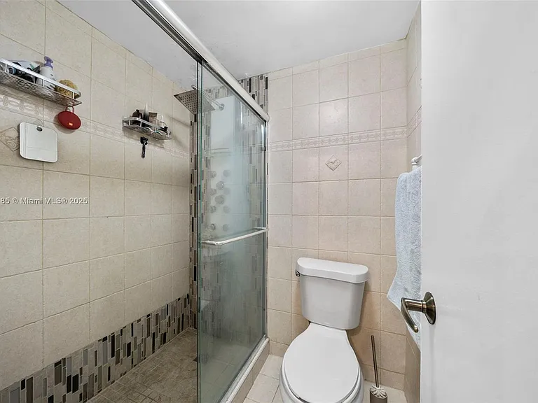 3505 S Ocean Dr #1221 — Photo 17