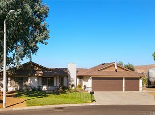 7755 Lippizan Dr, Riverside, CA 92509