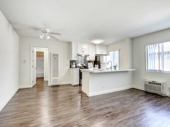 6828 Kester Ave, Van Nuys, CA