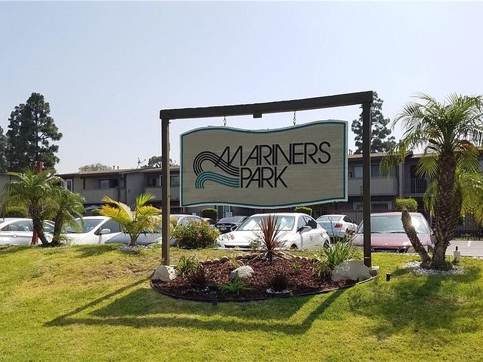 1st image of 800 Coriander Dr Unit D