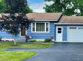 5727 Keck Rd, Lockport, NY 14094