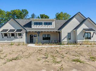 1204 Cascata Trl, Huntertown, IN