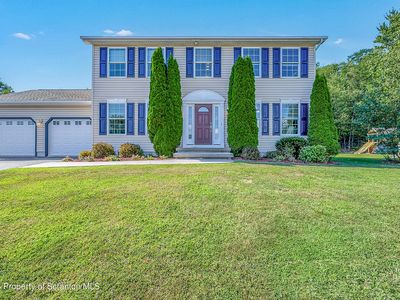 423 4th St #L-5, Blakely, PA, 18447