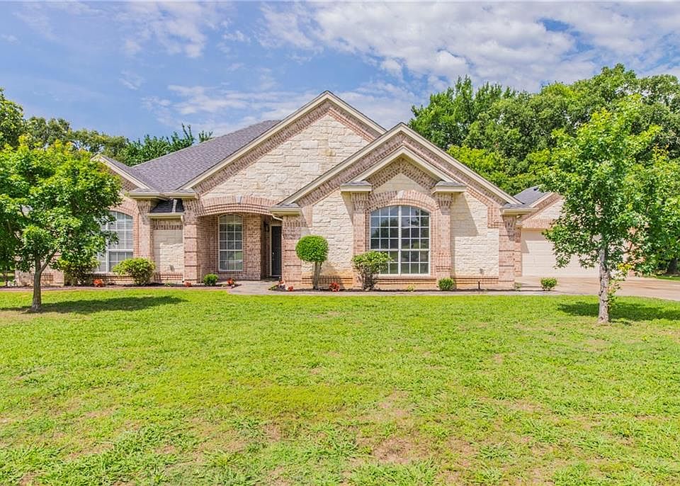 1st image of 3904 Timbercrest Dr W