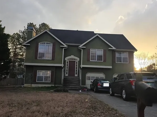 2774 Old Barn Trl, Powder Springs, GA 30127